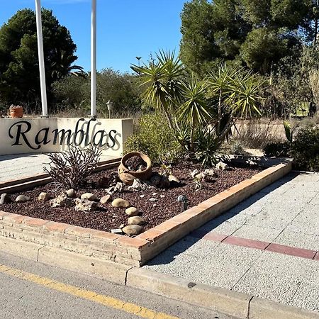 Orihuela - Las Ramblas - Casa Pino Dehesa de Campoamor  Zewnętrze zdjęcie